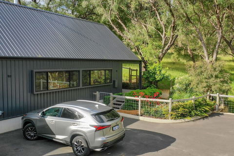 Margaret River Bungalows - Tourism TAS 5