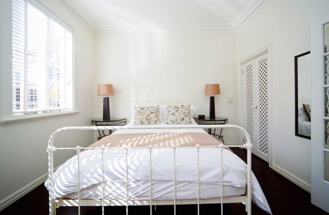 MPT67A Beautifully Decorated 1 Bed - Tourism TAS 0