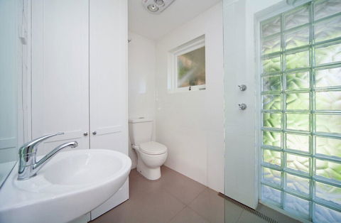 MPT67A Beautifully Decorated 1 Bed - Tourism TAS 2