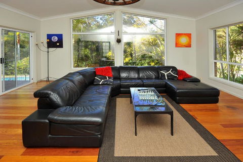Sapphire Beach Acreage - Hobart Tourism 5