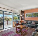 Black Dolphin Beach Penthouse - Tourism TAS
