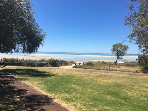 Beach House Dunsborough - Hobart Tourism 4
