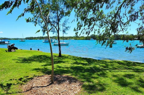 Noosa Water Views - Tourism TAS 6