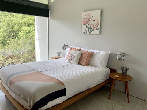 Eaglehawk Pavilions - Tourism TAS 1
