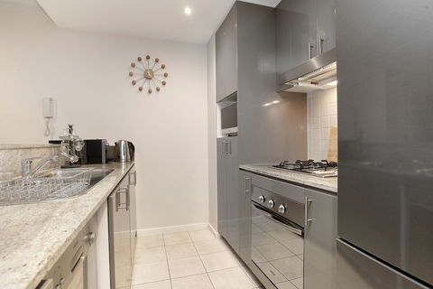 StayCentral On Nott St - Tourism TAS 3