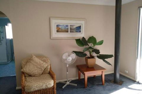 Holiday House - Tourism TAS 6