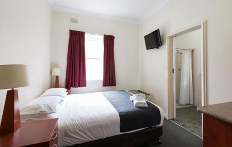 Knickerbocker Hotel - Hobart Tourism 2