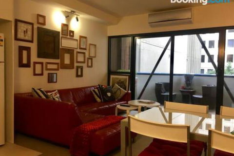 Quiet Laneway Apartment Near Bourke St. Mall - Tourism TAS 5