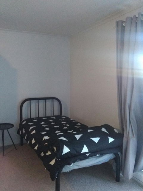 Hilltop Escape B&B - Hobart Tourism 3