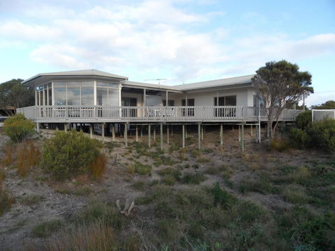 White Sands Holiday Retreat - Hobart Tourism 4