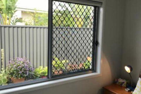 M & Ts Waterfront Bed & Breakfast - Tourism TAS 4
