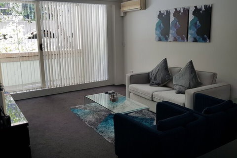 Liv Apartments Haymarket - Tourism TAS 7