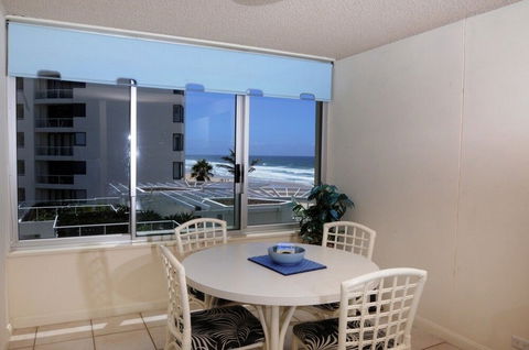Anglesea Beachfront Court Holiday Units - Tourism TAS 5