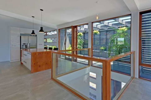 Amazing Unique Five-Star Waterfront Retreat - Tourism TAS 3