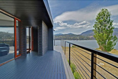 Amazing Unique Five-Star Waterfront Retreat - Tourism TAS 0