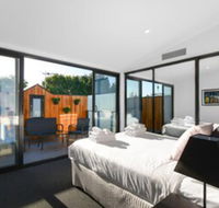 Boutique Stays County Down Port Melbourne - Tourism TAS