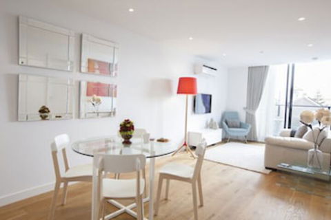 Boutique Stays - Sea Breeze, Port Melbourne - Hobart Tourism 0