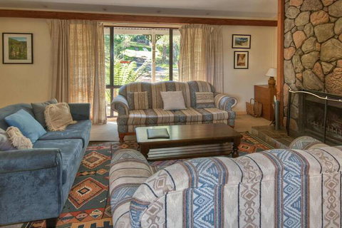 Camelot Cottage - Tourism TAS 1