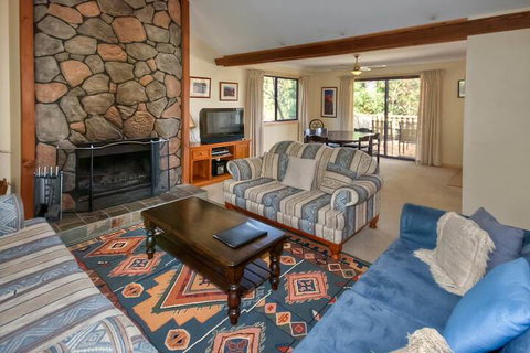 Camelot Cottage - Tourism TAS 2