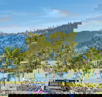 Montipora on the Waterfront - Tourism TAS
