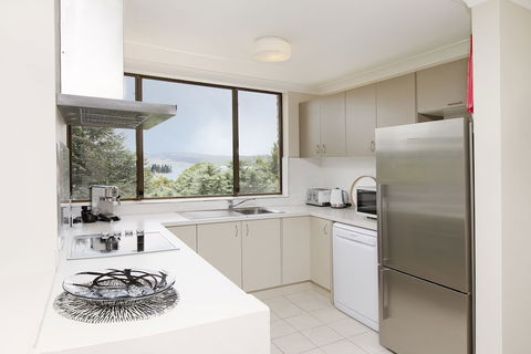 Avalanche 6 - Sophisticated Style & Modern Comfort With A Central Location - Tourism TAS 2