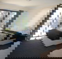 Poley Cow Studio - Hobart Tourism