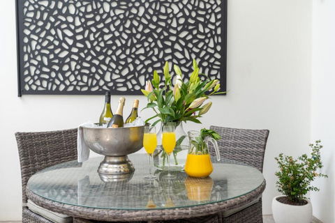 CENTRAL NO 5 LUXURY APARTMENT - Hobart Tourism 3