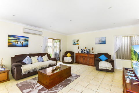 Annes Beach Getaway - Tourism TAS 5