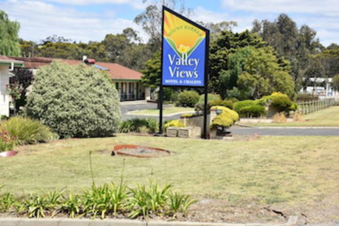 Valley Views Motel & Chalets - Hobart Tourism 0