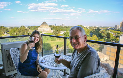 Melbourne By The Botanical Gardens - Tourism TAS 3