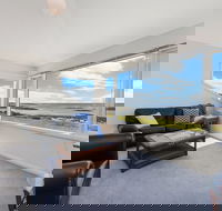 A Top Deck - Tourism TAS
