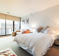 CELESTE 1BDR East Melbourne Apartment - Tourism TAS