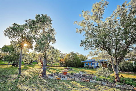 A Stanthorpe Getaway - Tourism TAS 0