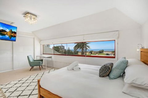 Newcastle Executive Homes - Oceanview Terrace - Tourism TAS 0