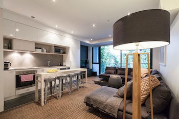 ZACH, 1BDR St.Kilda Apartment - Tourism TAS 1