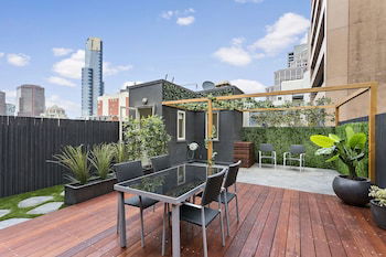 AERIN, 2BDR Melbourne Apartment - Tourism TAS 4