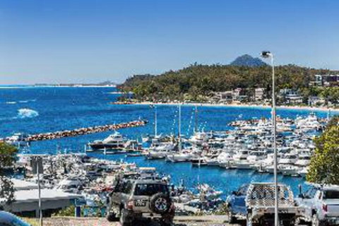 2 BEDROOM APARTMENT LAMAN LODGE UNIT 2 - Hobart Tourism 2