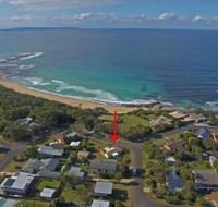 The Beach House in Berrara - Hobart Tourism