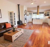 Ironbark Estate - Tourism TAS