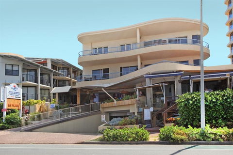 Coolum Baywatch Luxury Style Penthouse Linen Included WIFI 500 Bond - Tourism TAS 3