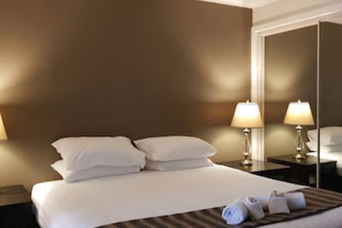 Lakeview Villa's - Hobart Tourism 4