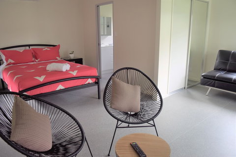 Daintree Peaks ECO Stays - Hobart Tourism 4