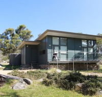 Ecocrackenback 5 'Sustainable chalet close to the slopes - Hobart Tourism