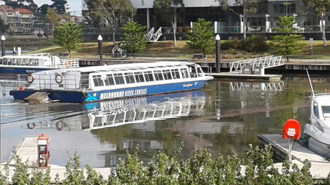 Marina View Apartment On The Maribyrnong River, Melbourne - Tourism TAS 1