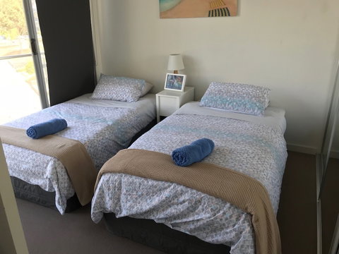 Marina View Apartment On The Maribyrnong River, Melbourne - Tourism TAS 6