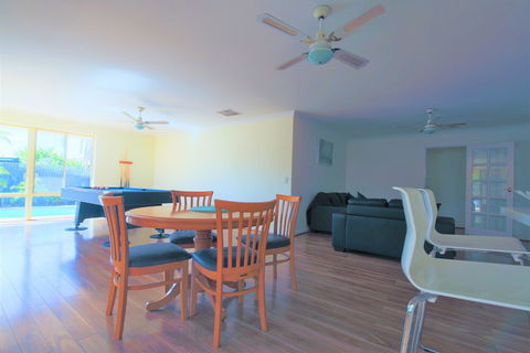 Mindarie Villa - Tourism TAS 4