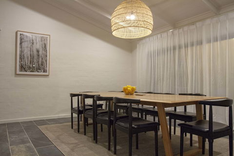 Balgownie Estate Winery Retreat & Restaurant - Hobart Tourism 0