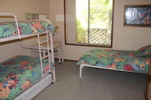 Coastal Retreat Unit 3 - Tourism TAS 4