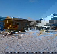 Frost Creek Lodge Rural Sanctuary - Hobart Tourism