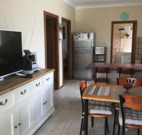 Flat 2 42 McMillan Rd - Hobart Tourism